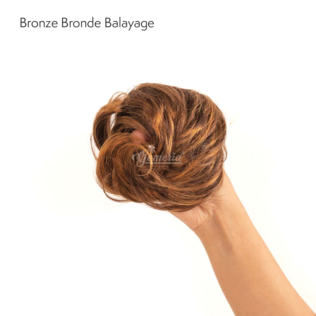 bronze-bronde-balayage-faux-scrunchie-bun